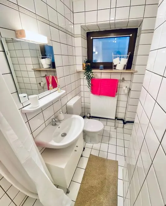 Moderne Wohnung In Vorstadtidylle Zu Bayreuth Heinersreuth Apartment